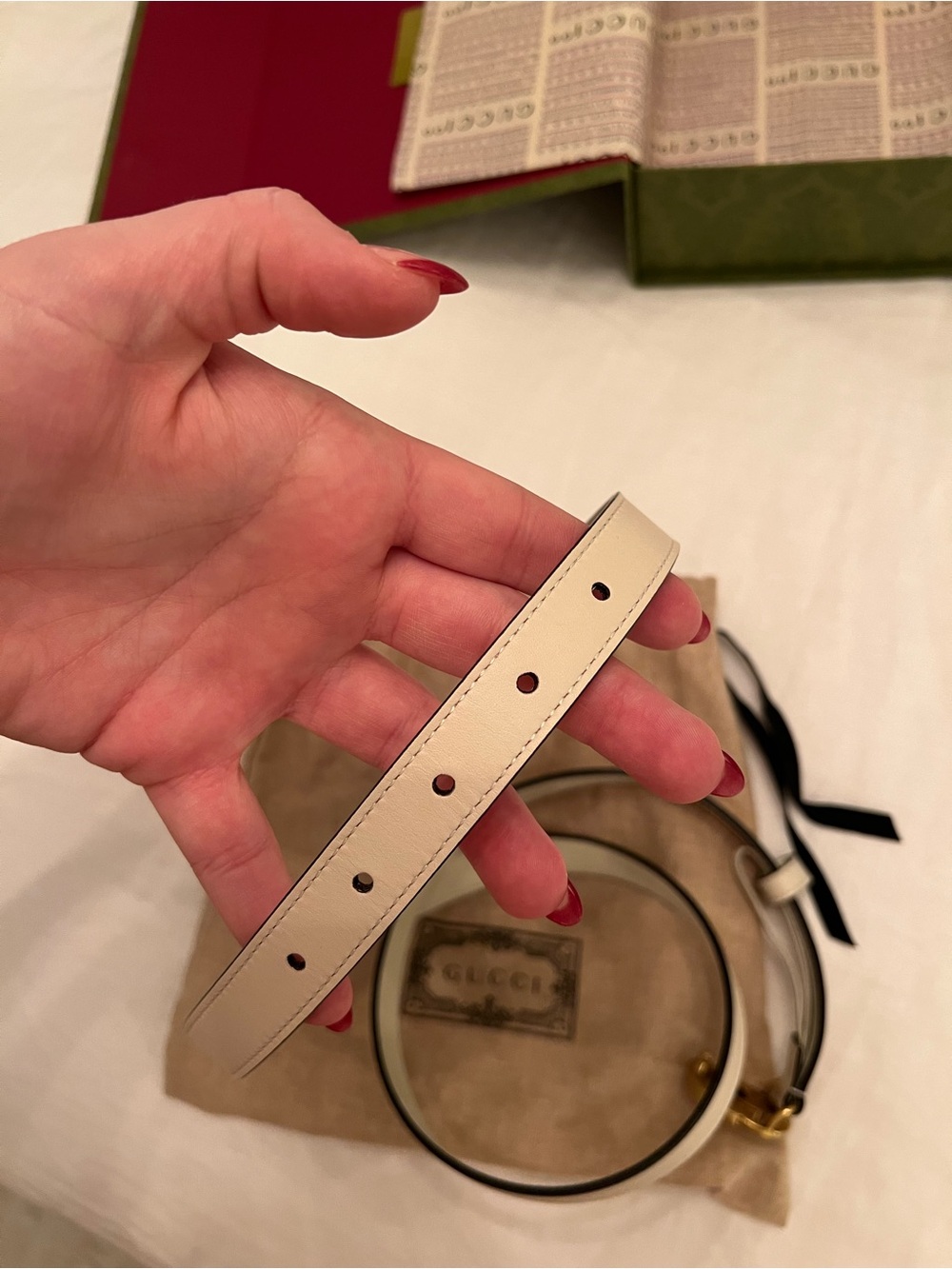 Gucci Cream Leather Double G Belt with Gold Hardware - Size 95 - Picture 3 of 9